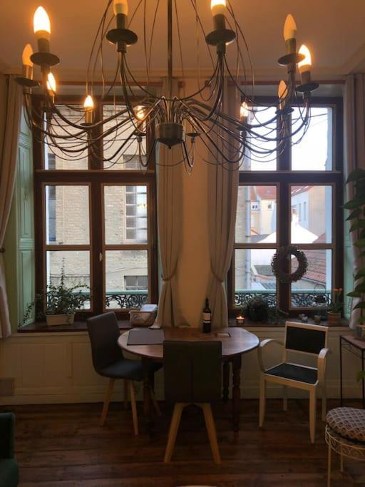 L'Omerade: Appartement De Charme Dans Une Maison Audomaroise Saint-Omer  Ngoại thất bức ảnh